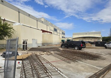 AOI Sugar Land Construction