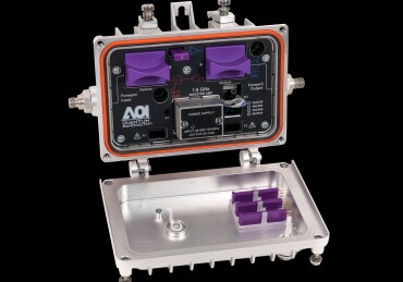 Q18 1.8 GHz Booster Amplifier perspective ful res
